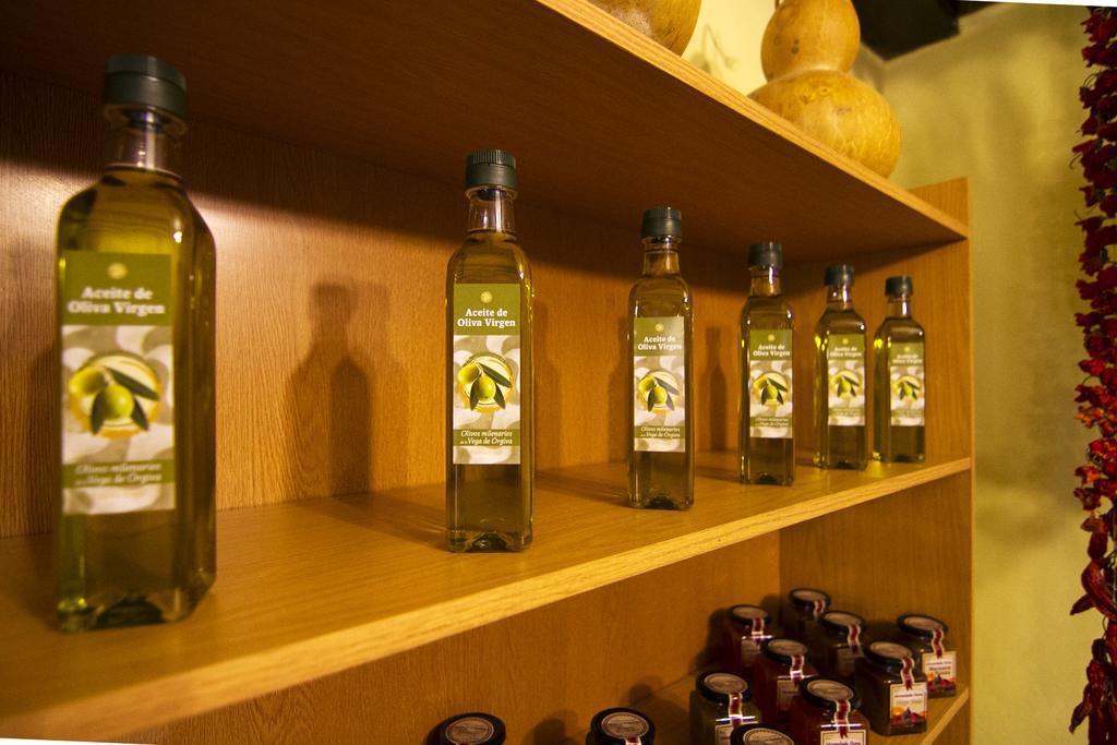 普尔塔纳扎里酒店 奥尔希瓦 外观 照片