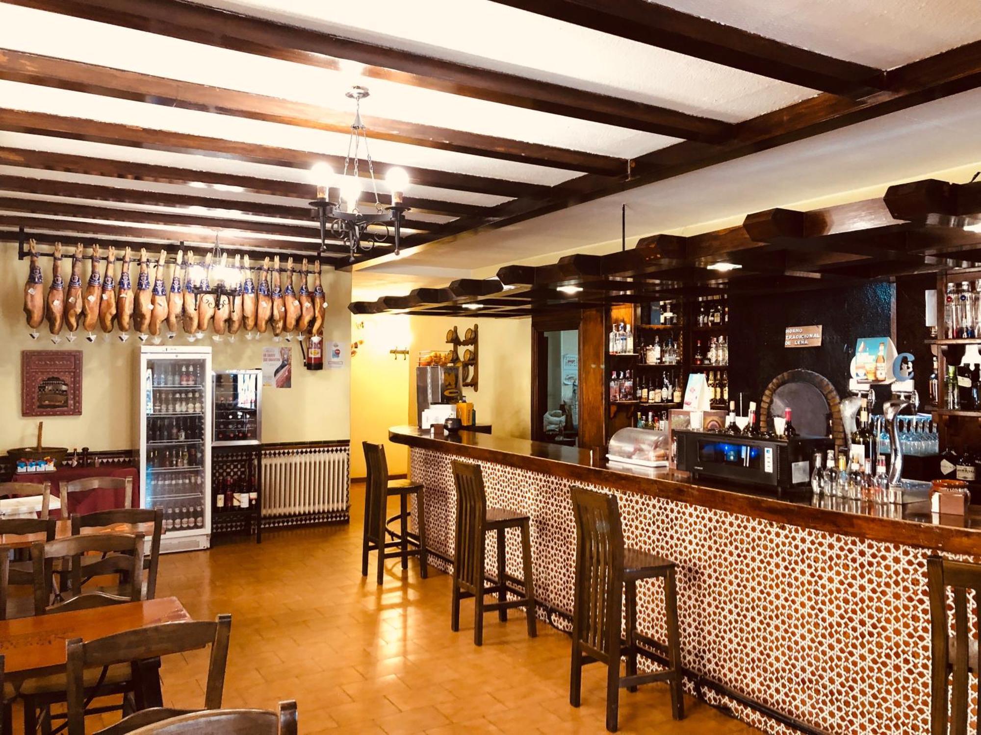 普尔塔纳扎里酒店 奥尔希瓦 外观 照片